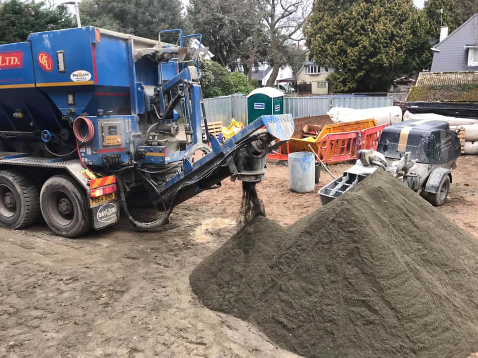 on site traditional screed mixing